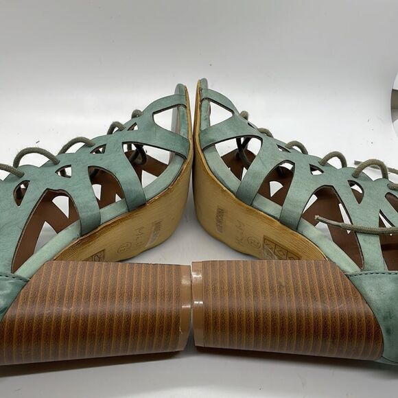 Trendy Mi.im Prague Teal Gladiator Style Sandals Size 7.5 Block Heel - Picture 5 of 13